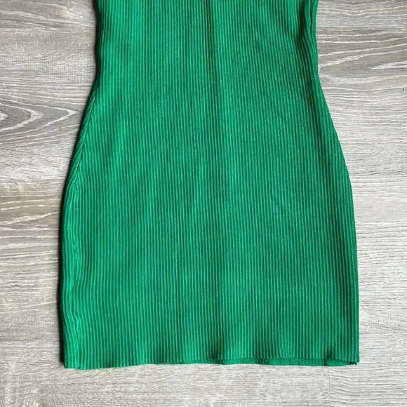 NEW HOUSE OF HARLOW Ribbed Collared Dress Sculpt Knit Polo Dress - Picture 9 of 11